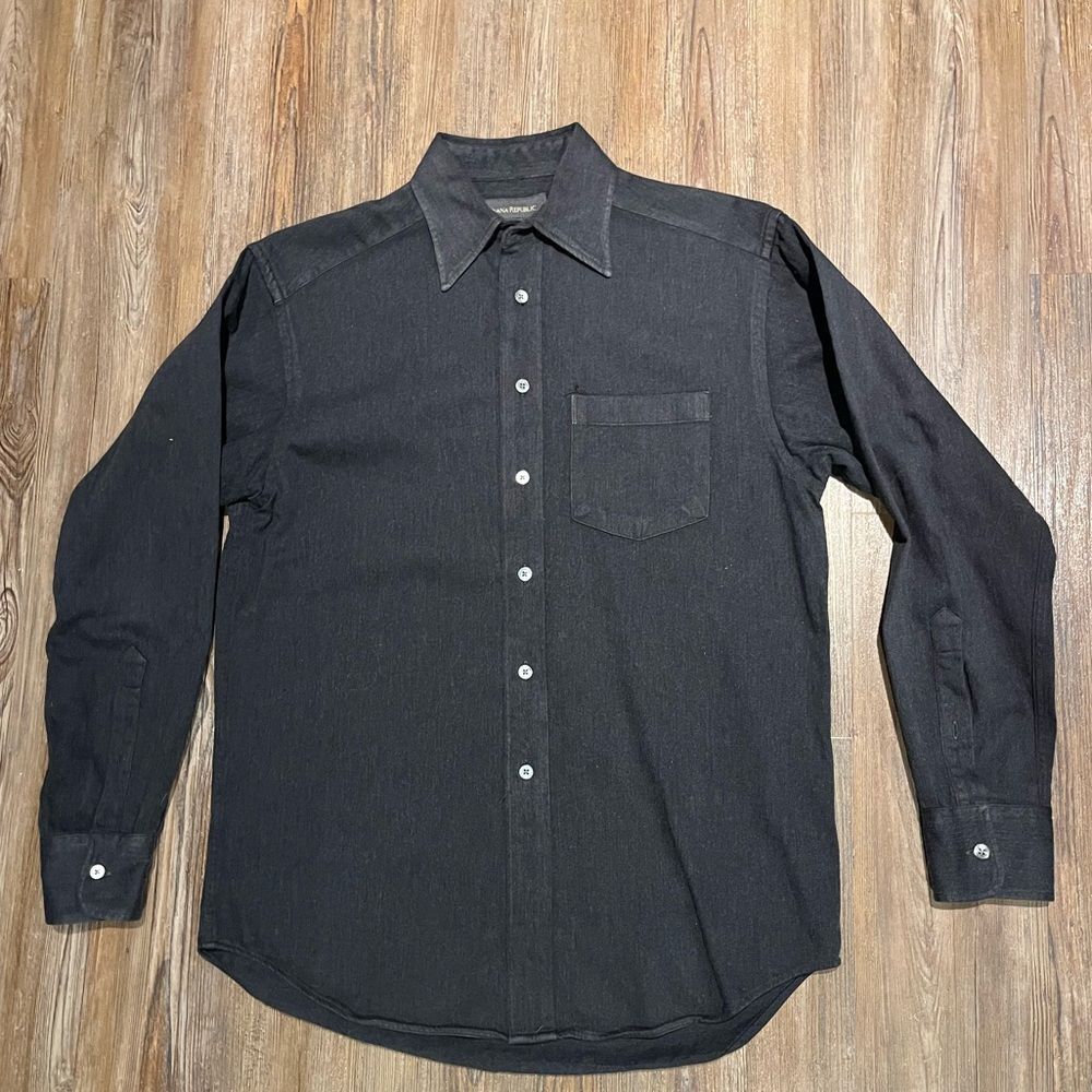 BANANA REPUBLIC MENS BUTTON UP SHIRT